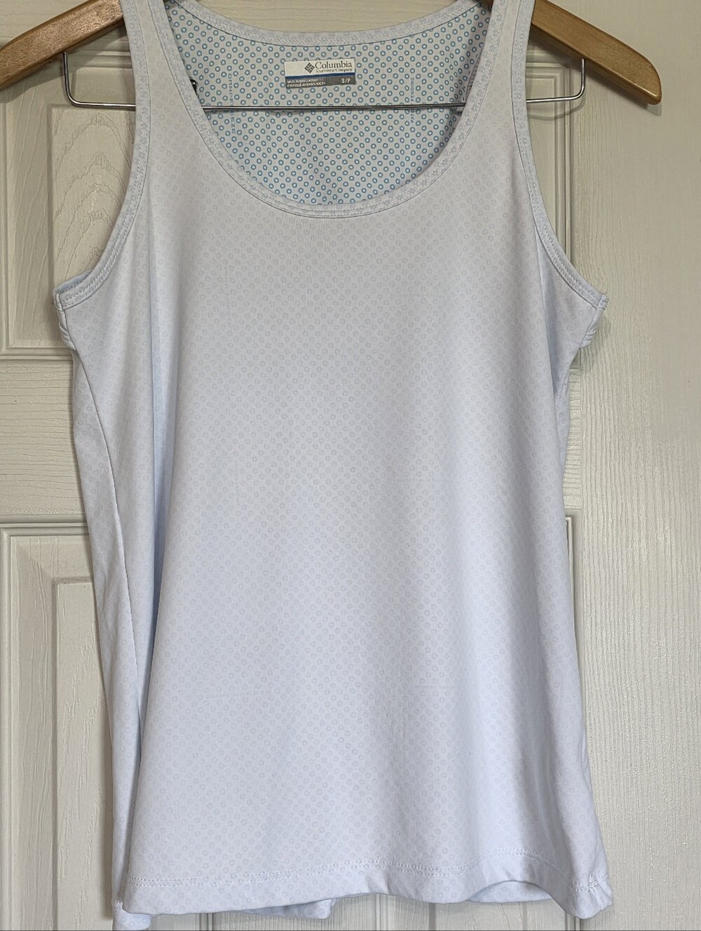 Columbia Women’s Bright White Scoop Neck Tank
